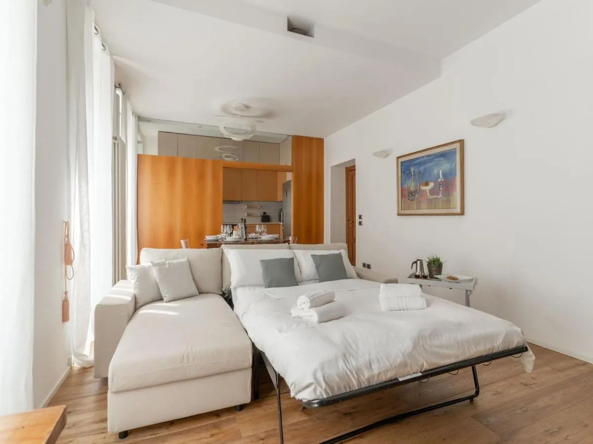 The Best Rent - Spacious Apartment Near Colonne S Lorenzo Milan 0*,