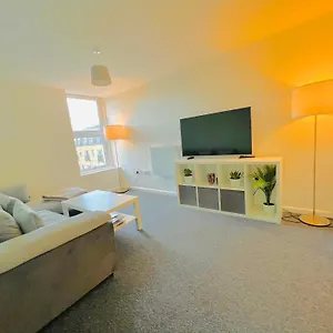 Luxury In Canary Wharf - Close To Excel - The 02 Arena - City Airport Apartment London